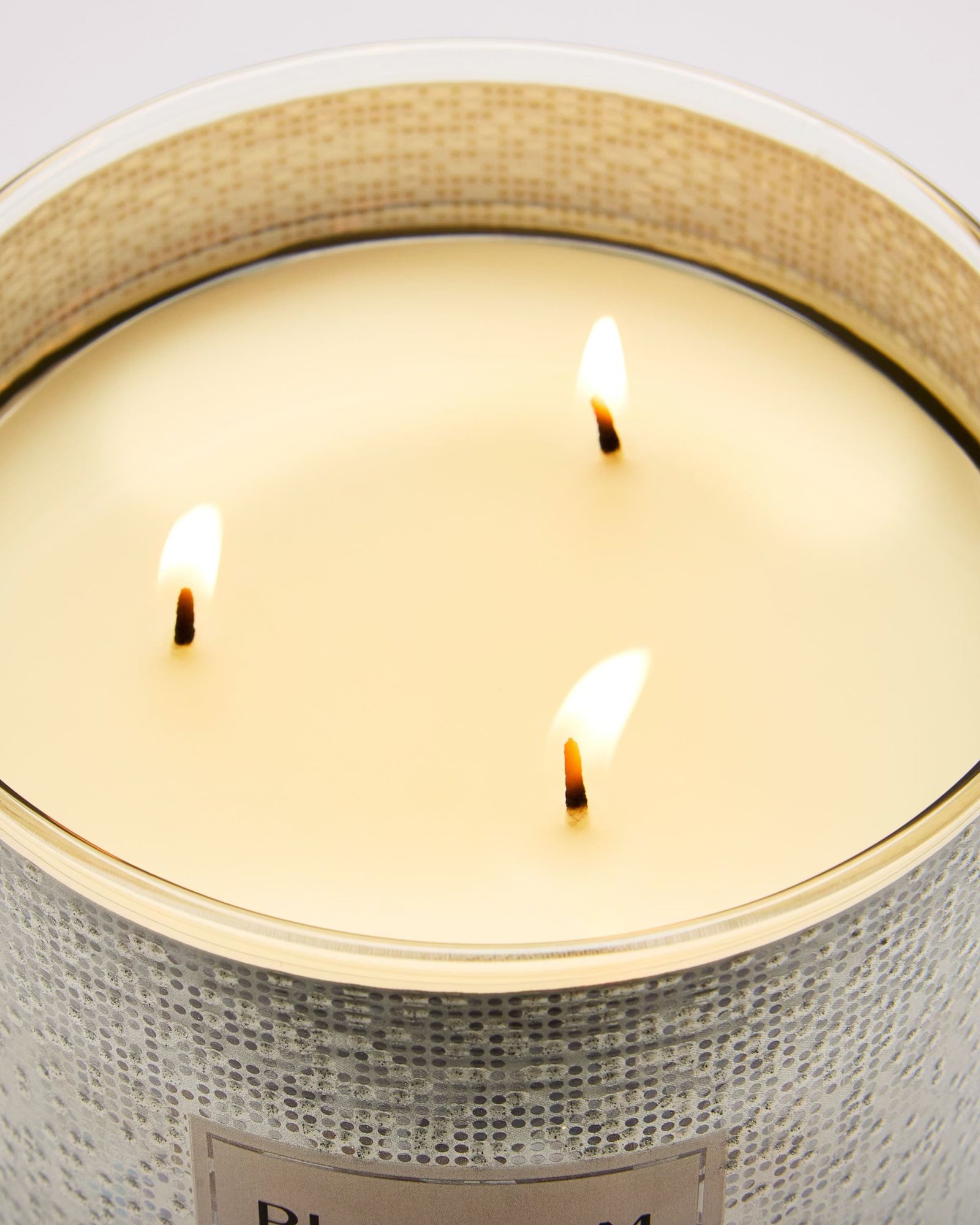 Platinum 3-Wick Candle - Image 3