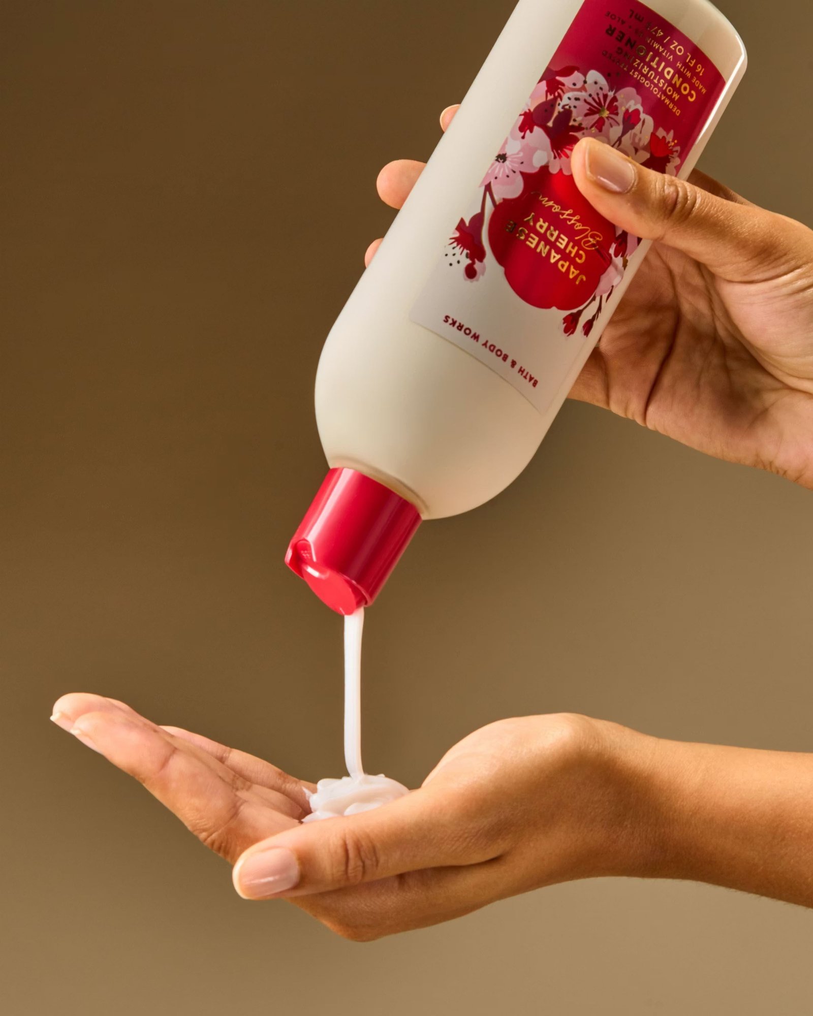 Japanese Cherry Blossom Conditioner - Image 9