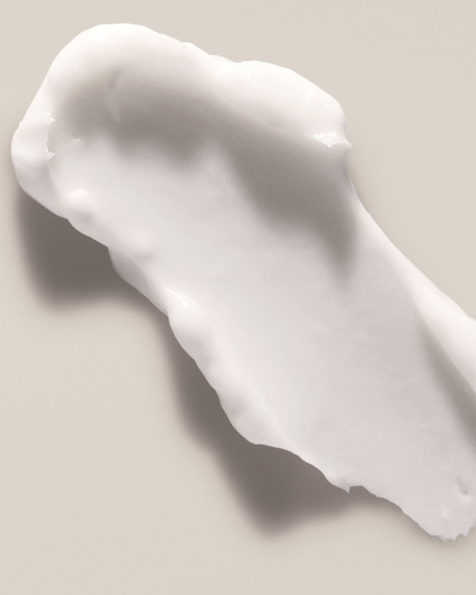 Warm Musk Ultimate Hydration Body Cream - Image 5